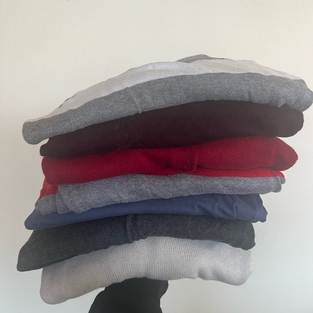 Men’s sweaters - Picture 2 of 2